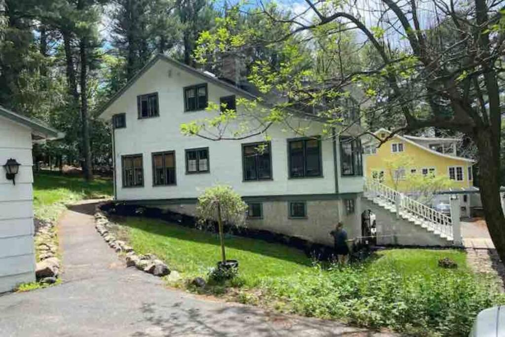 The Hillside B&B. Home W/ Breakfast Service! 威斯康星戴尔 外观 照片