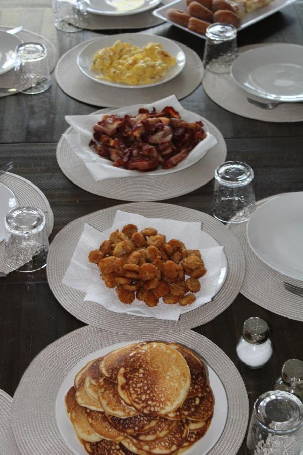 The Hillside B&B. Home W/ Breakfast Service! 威斯康星戴尔 外观 照片